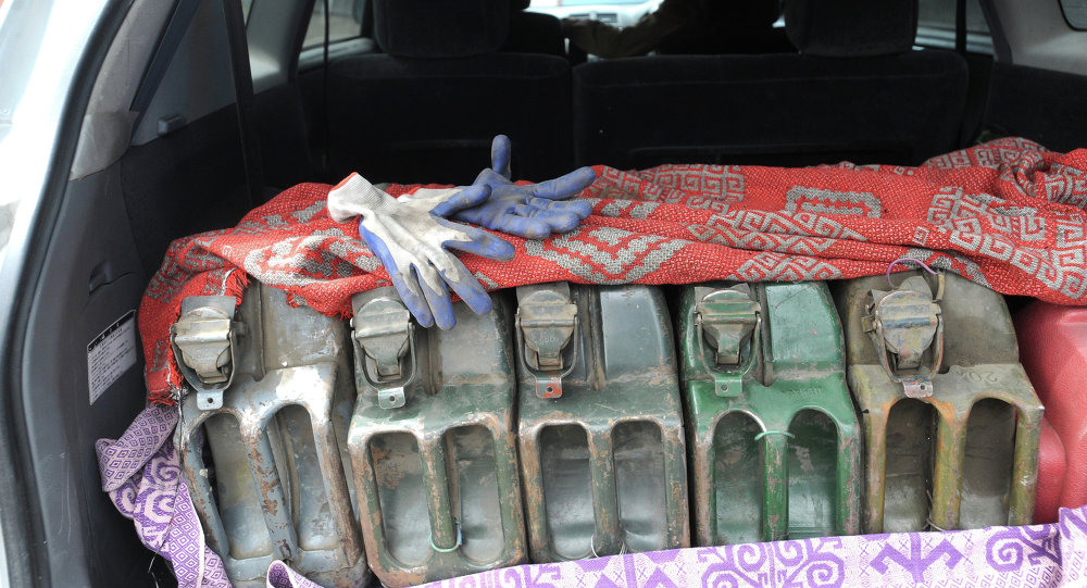 Водителей в Украине могут оштрафовать за перевозку опасных грузов