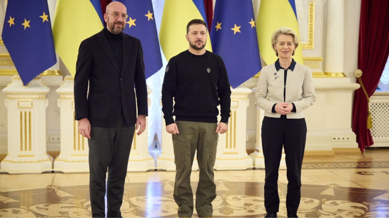 Украина не хочет терять ни одного дня по пути в Евросоюз, заявил Владимир Зеленский