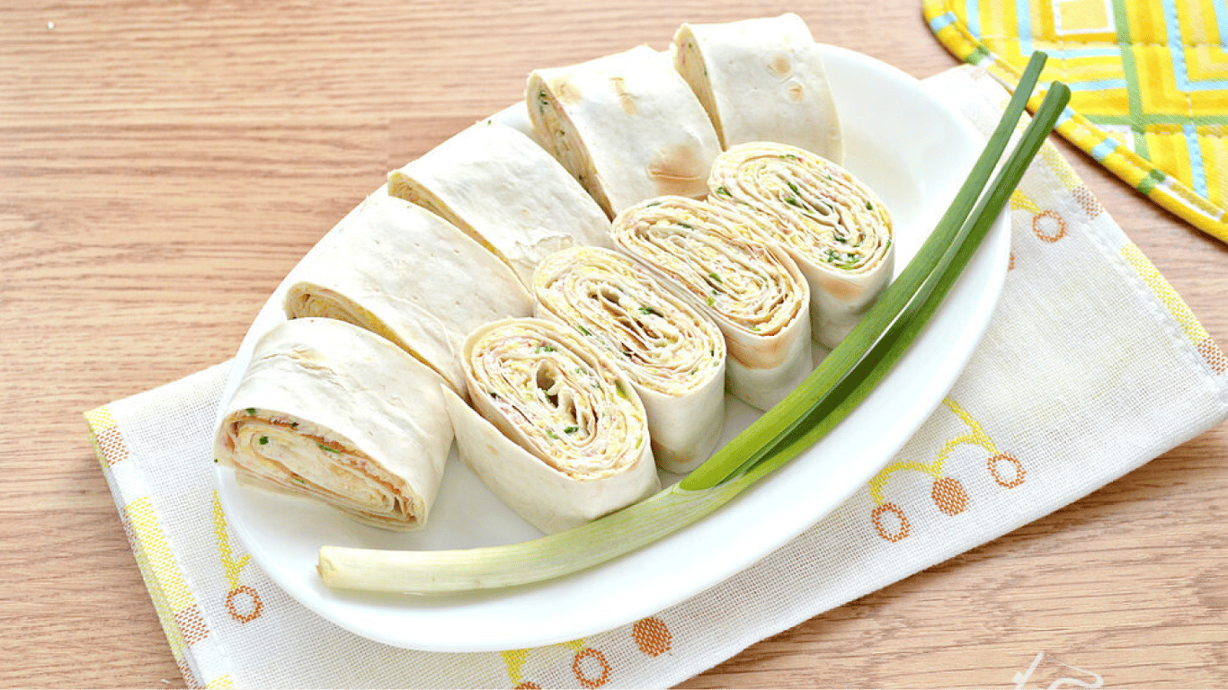 Яєчний салат у лаваші — легкий рецепт ніжної страви