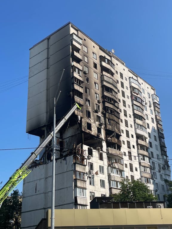 Будинок у Києві, де стався вибух 22 червня