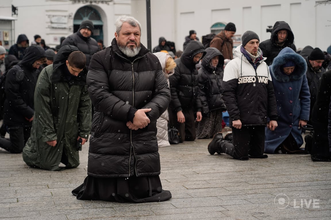 Лавра 29 марта