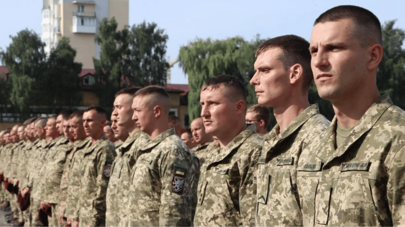 Як звільнитися з армії під час воєнного стану солдатам строкової служби