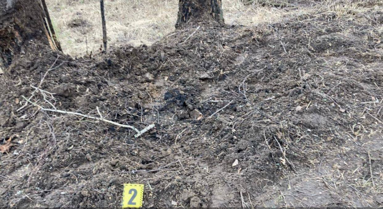 Наслідки обстрілу молоковозу на Сумщині