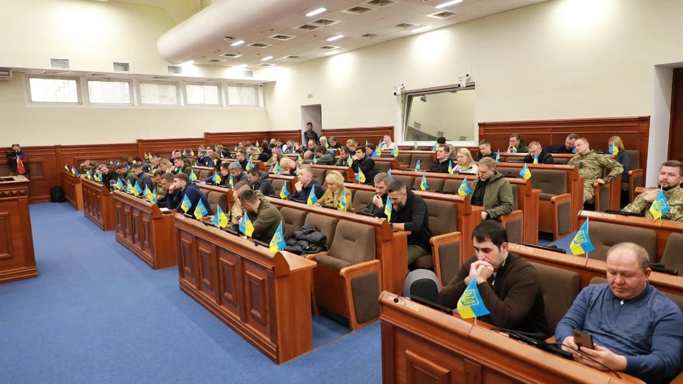Бюджет Києва 2024 - скільки виділять на дороги та армію