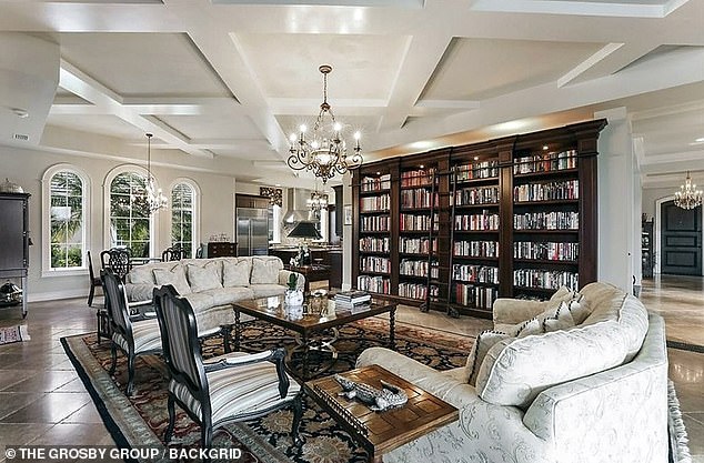 Мик Джаггер продает роскошное поместье, подаренное возлюбленной, гараздо младше его - фото 4