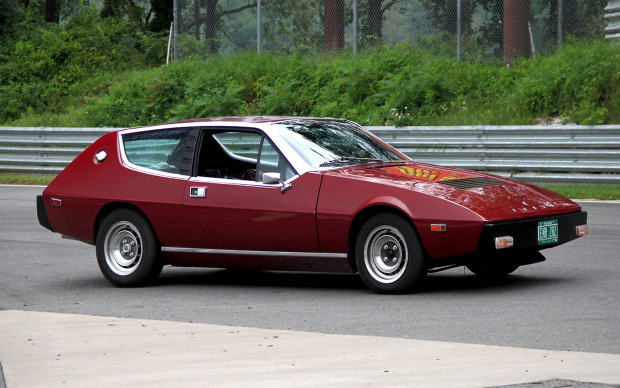 Як виглядає Lotus Elite