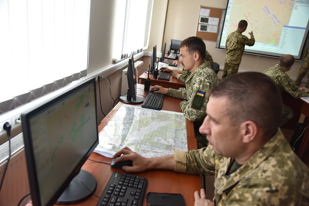 Куди мають та не мають право призвати особу з білим квитком