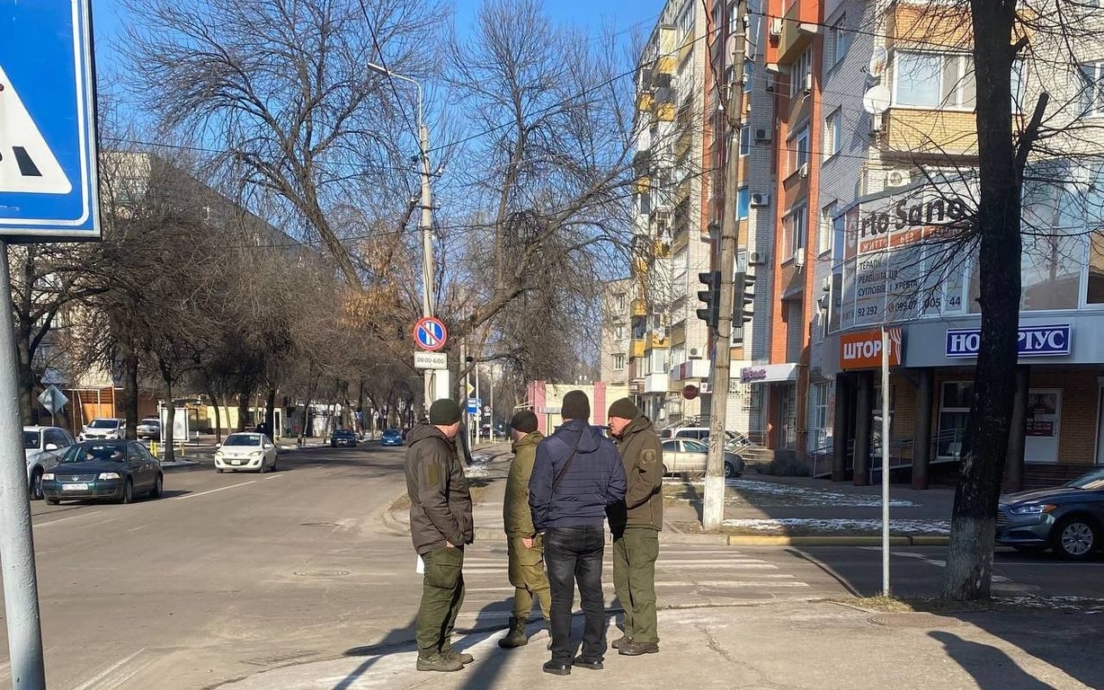 Хто може відмовитися від повістки на вулиці