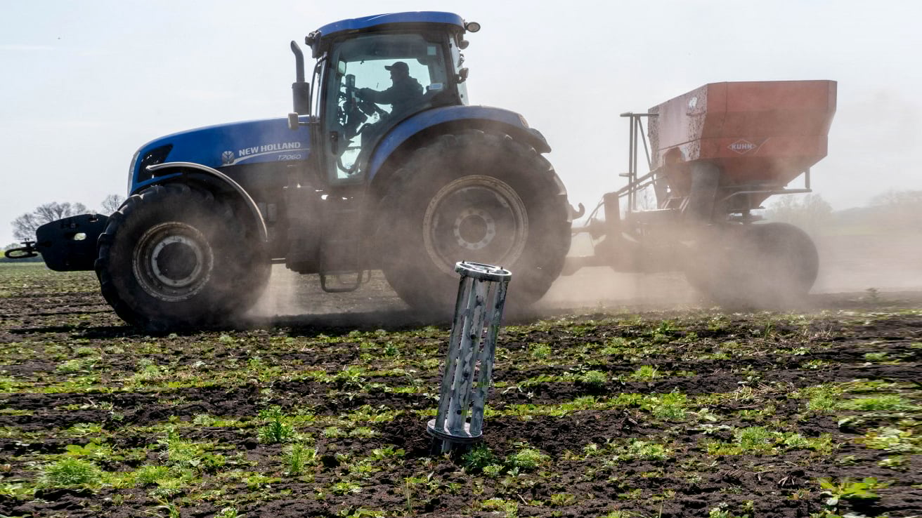 Заміновані поля в Україні