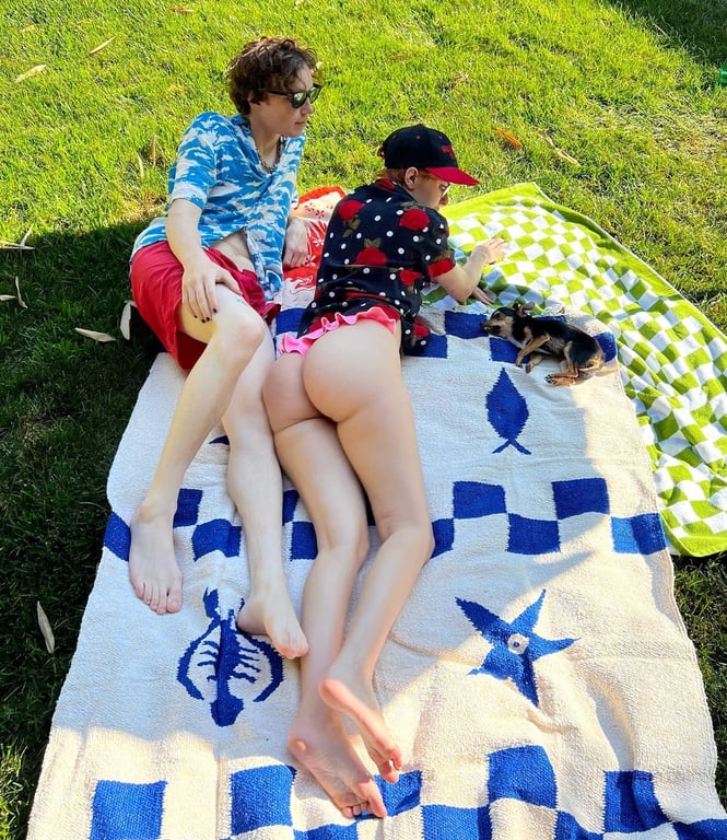 Донька Брюса Вілліса "засвітила" округлі форми після перемоги над анорексією - фото 1