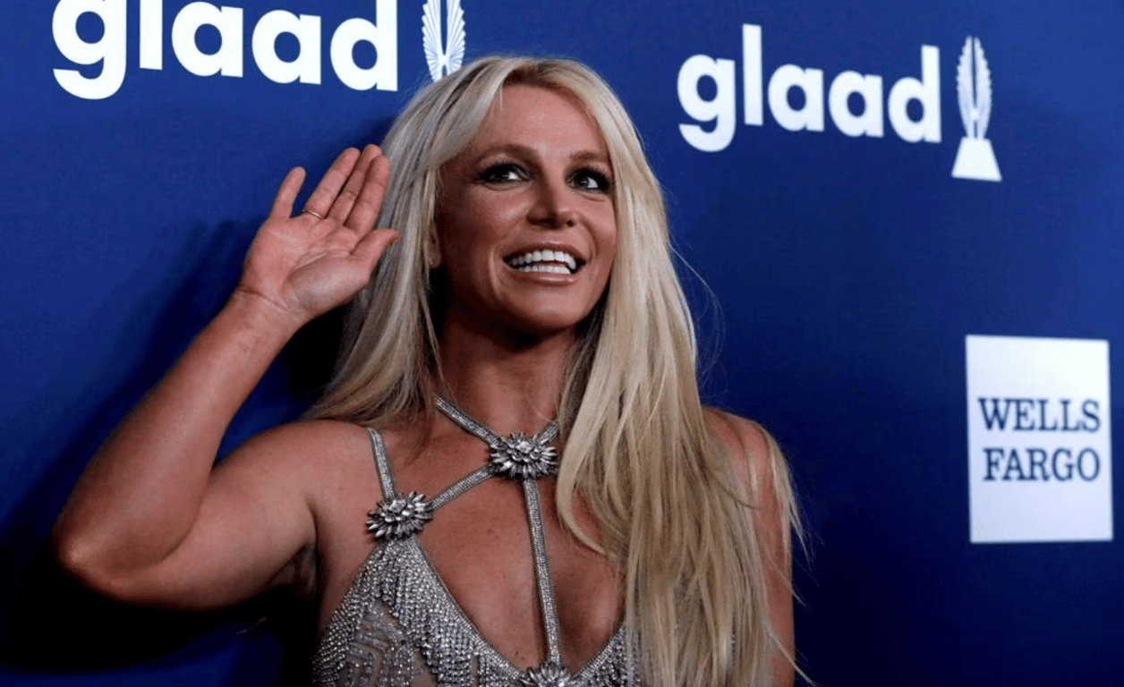 Бритни Спирс