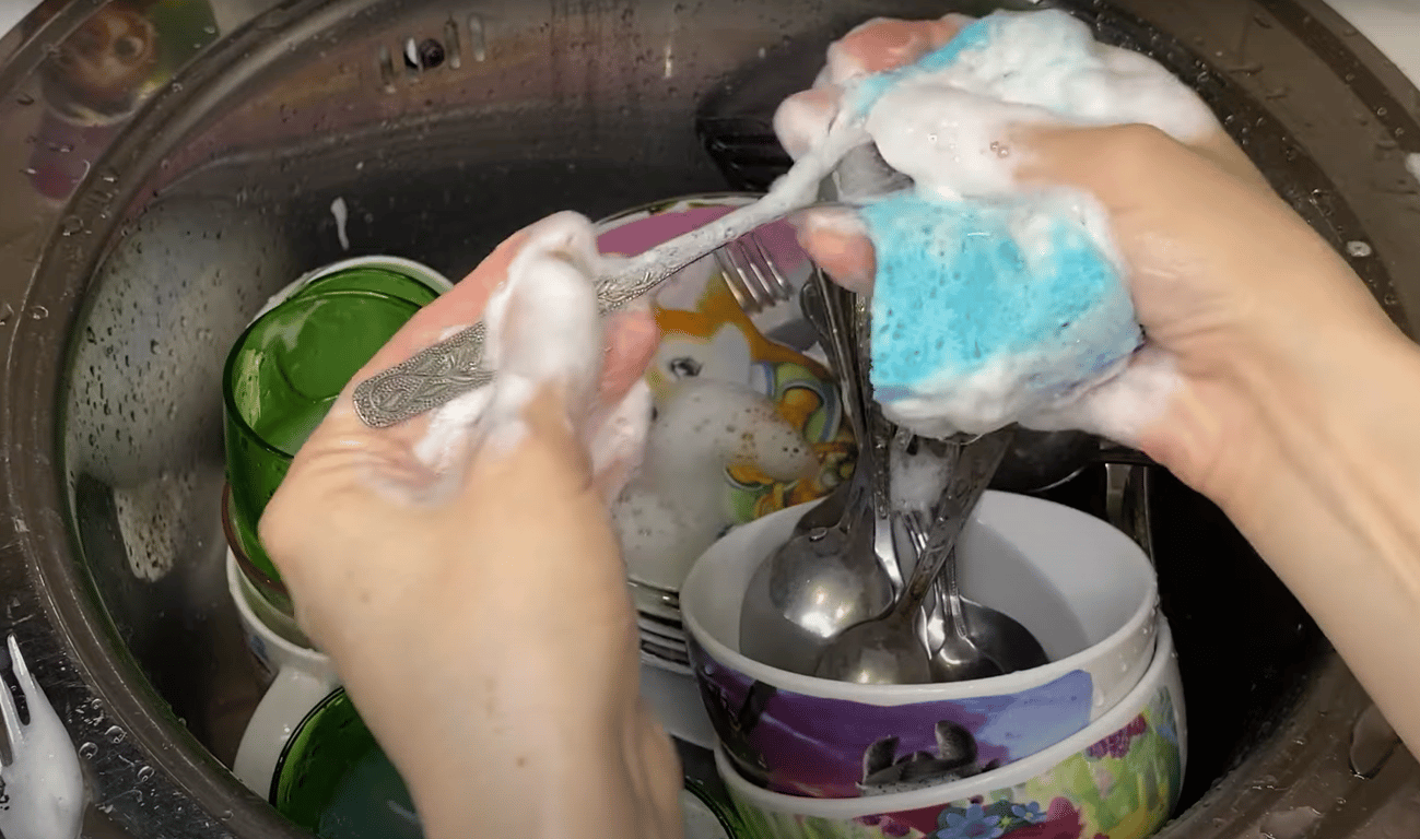 Мытье посуды