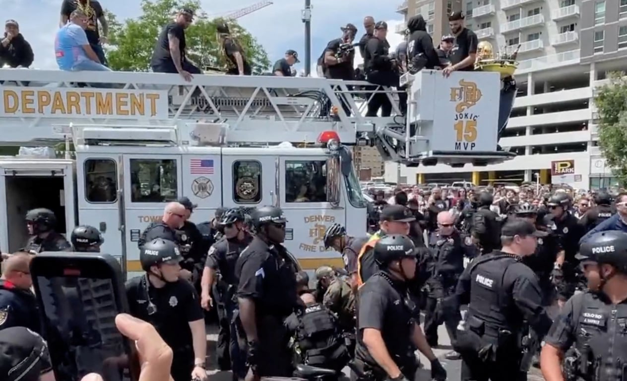 Полицейские в Денвере