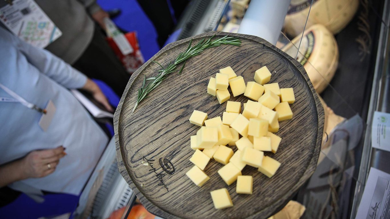 Чи несе сир користь для організму