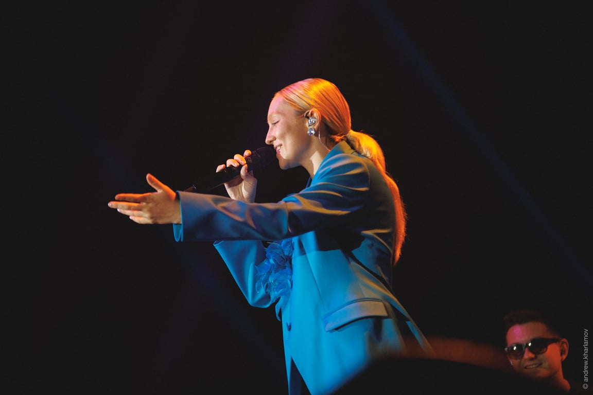 Співачка Роксолана