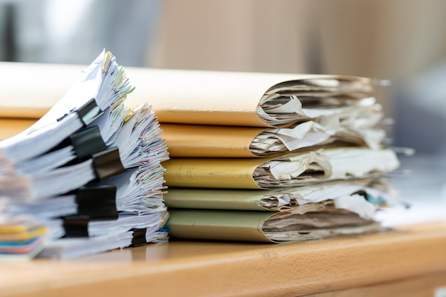 Які документи необхідно зібрати для подачі на розгляд