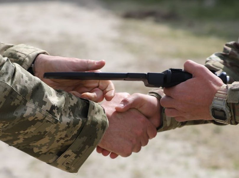 Оружие для военных