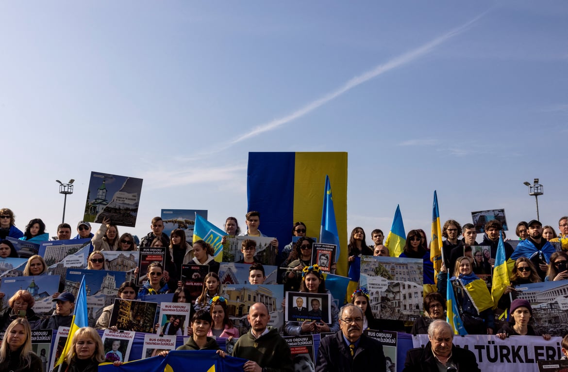 акции в поддержку Украины