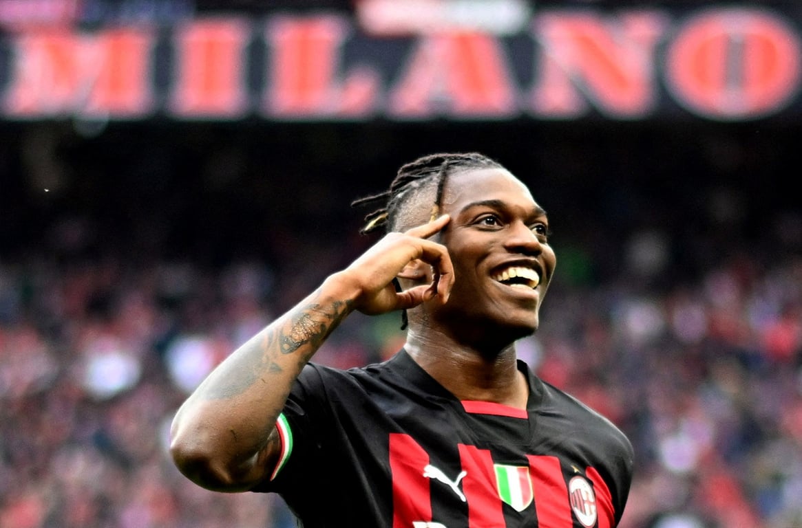 Рафаель Леау