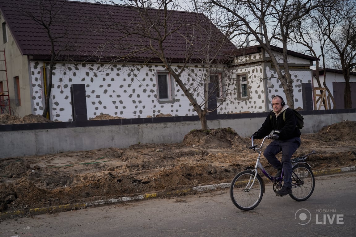 Вулиця Вокзальна в Бучі