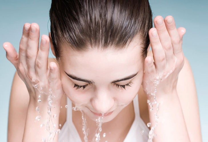 Коли купатися в Чистий четвер