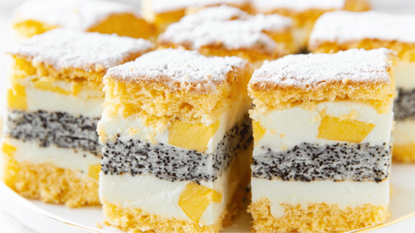 Як приготувати пляцок з маком та яблуками