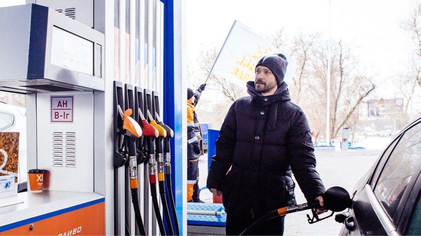 Топливо на АЗС — как изменились цены на бензин