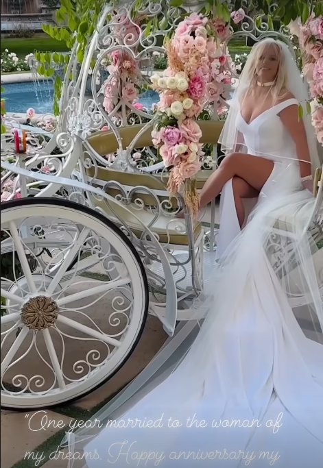 Муж Бритни Спирс поздравил ее с первой годовщиной свадьбы - фото 3