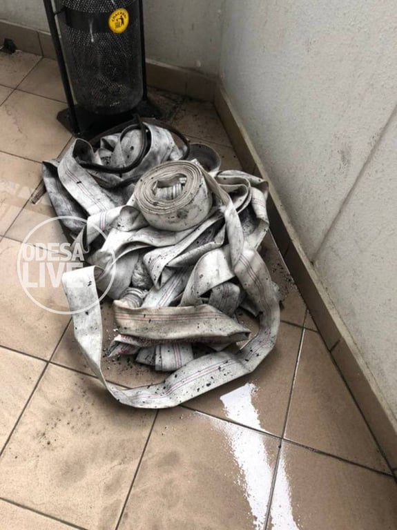 Гідрант.jpg