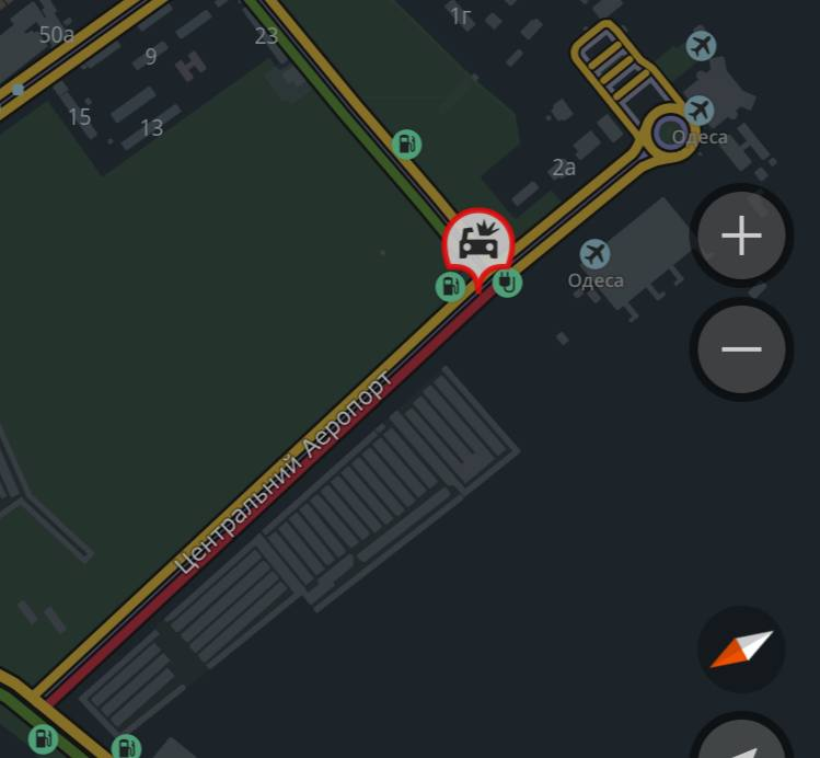 В Одесі неподалік від аеропорту зіткнулися дві автівки 