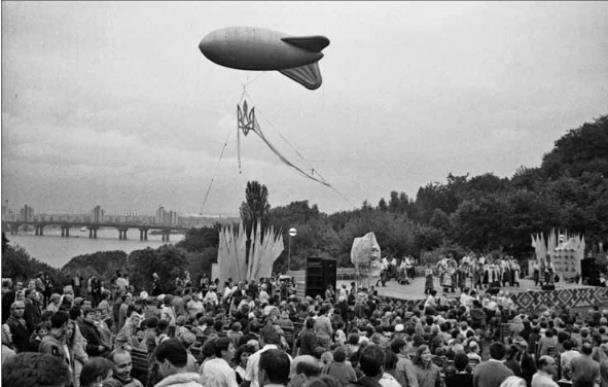 Як святкували День незалежності України з 1991-го року