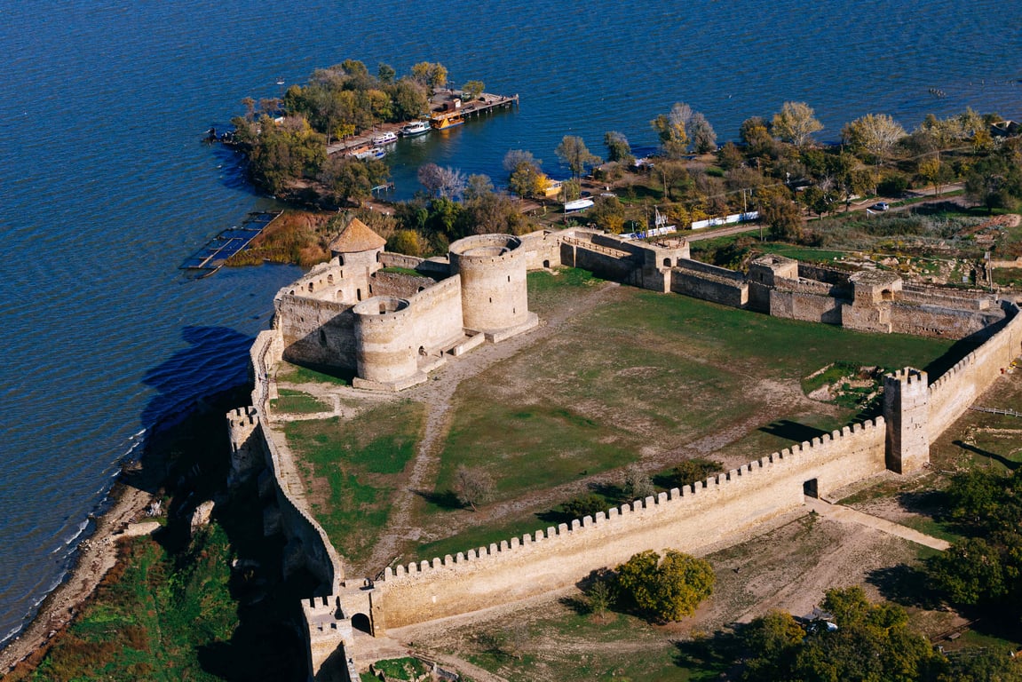 Акерманська фортеця, руйнування веж, Білгород-Дністровський