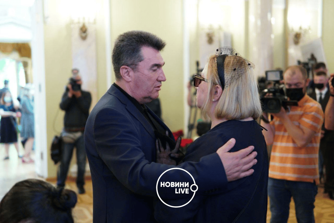 У Києві попрощаються з Євгеном Марчуком - де та коли