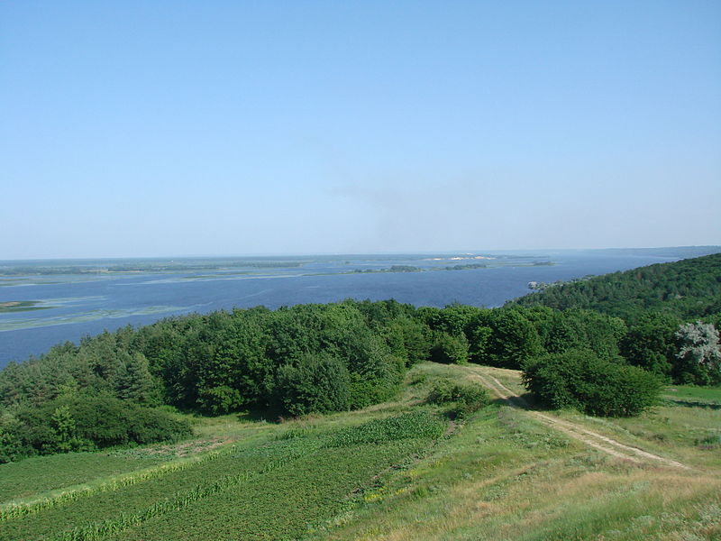 Дніпро - довжина