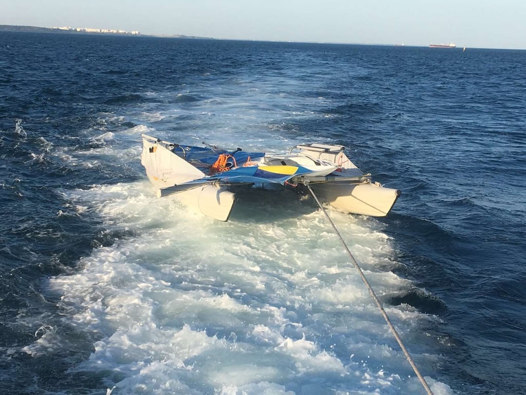 Віднесло течією: в Чорному морі під Одесою врятували дев'ятьох пасажир