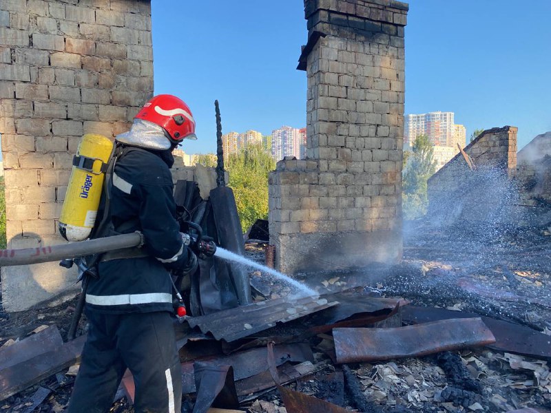 Пожар в многоэтажке в Киеве