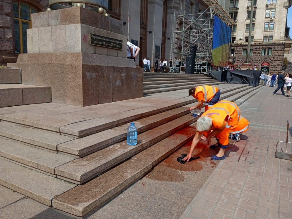Вандалізм у центрі Києва 24 серпня на День Незалежності