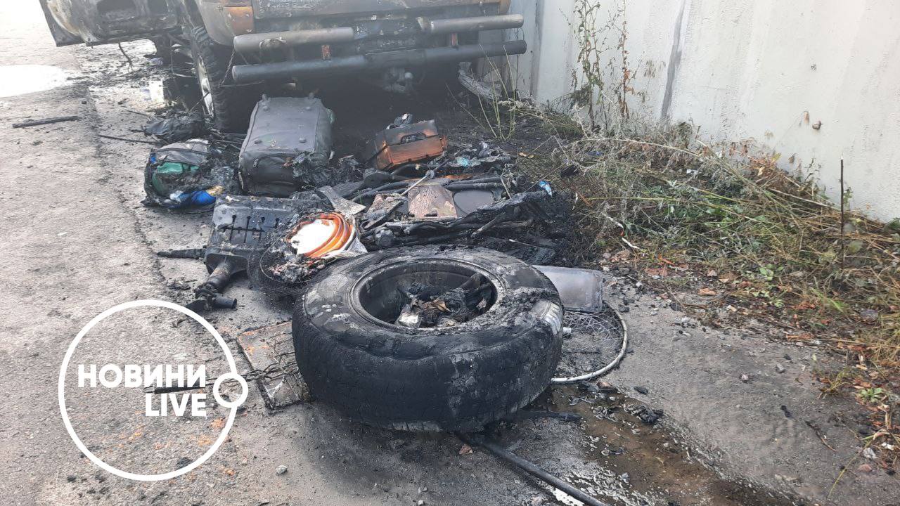 Автомобиль сгорел в Киеве на Святошино