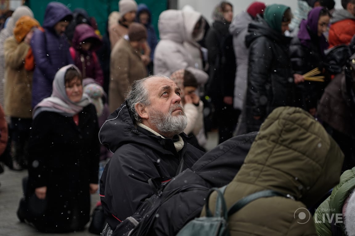 Лавра 29 марта