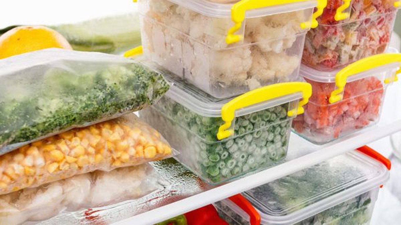 Сім продуктів, які не можна заморожувати