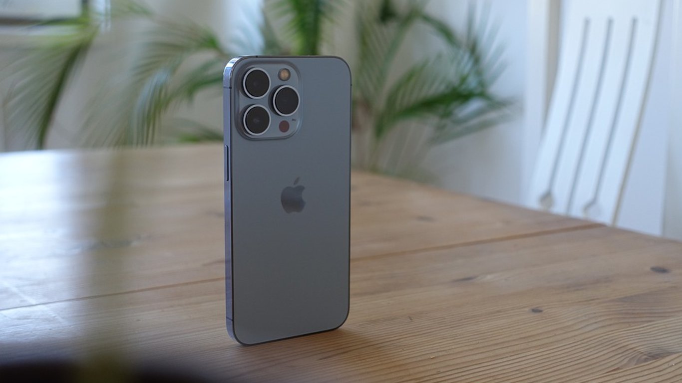 iPhone 13 цена - эксперты посчитали, сколько он реально стоит
