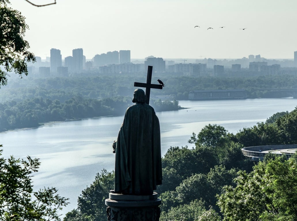 Памятник в Киеве