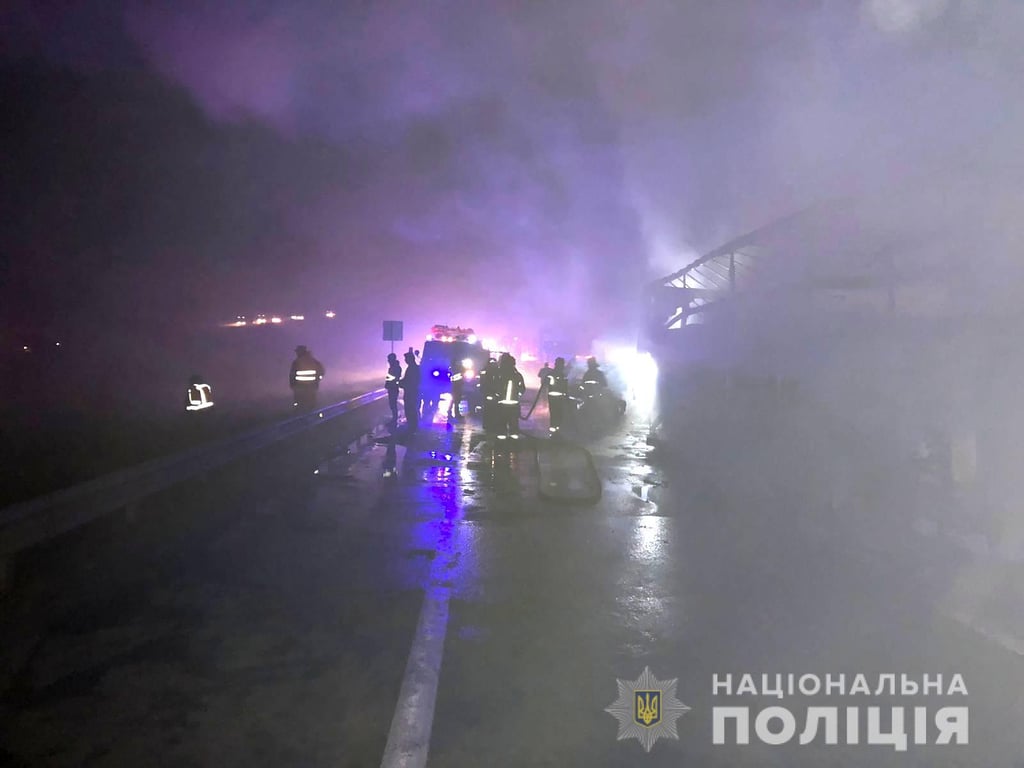 Люди постраждали в ДТП на Одеській трасі
