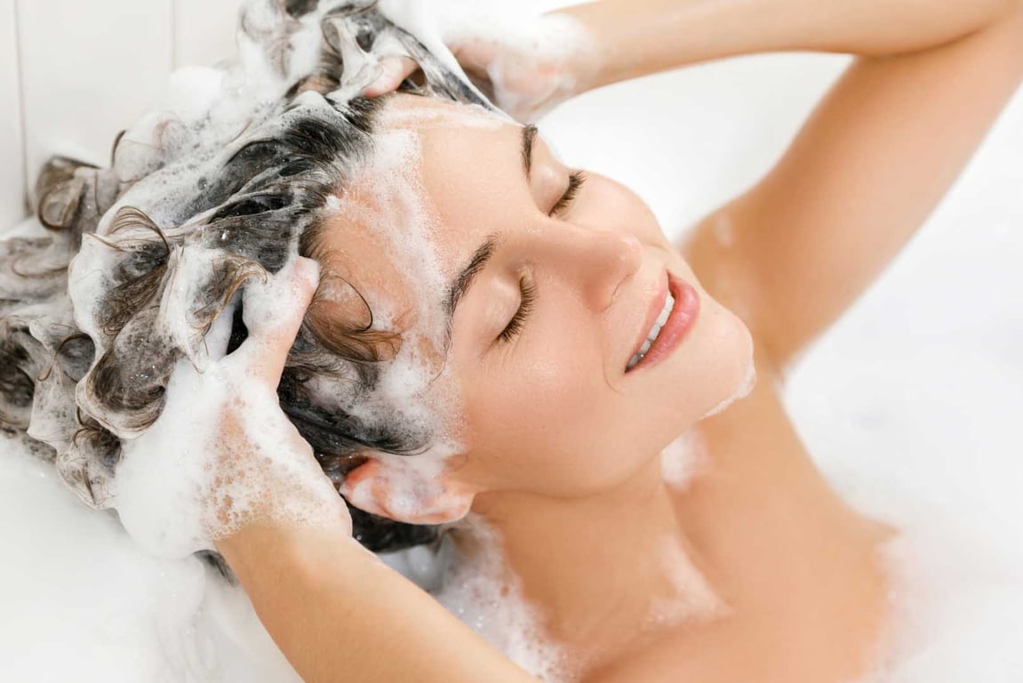 Какие компоненты шампуня могут повредить волосам