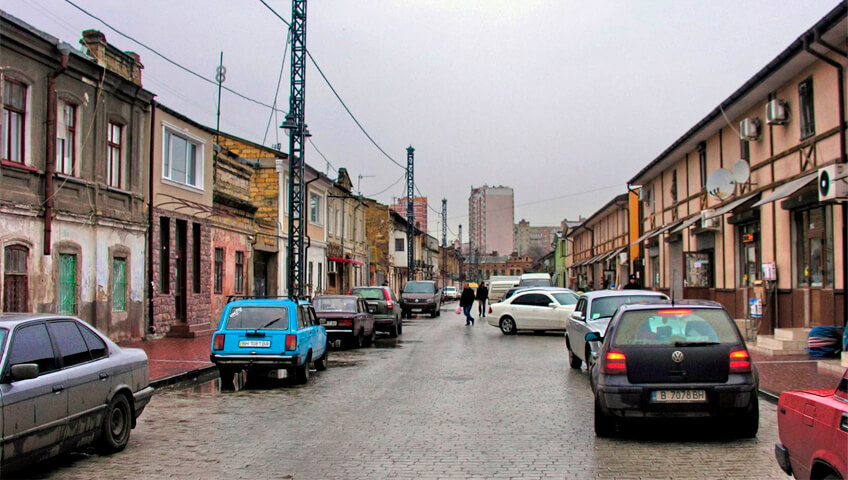 В Одессе изменят движение на двух улицах в Малиновском районе