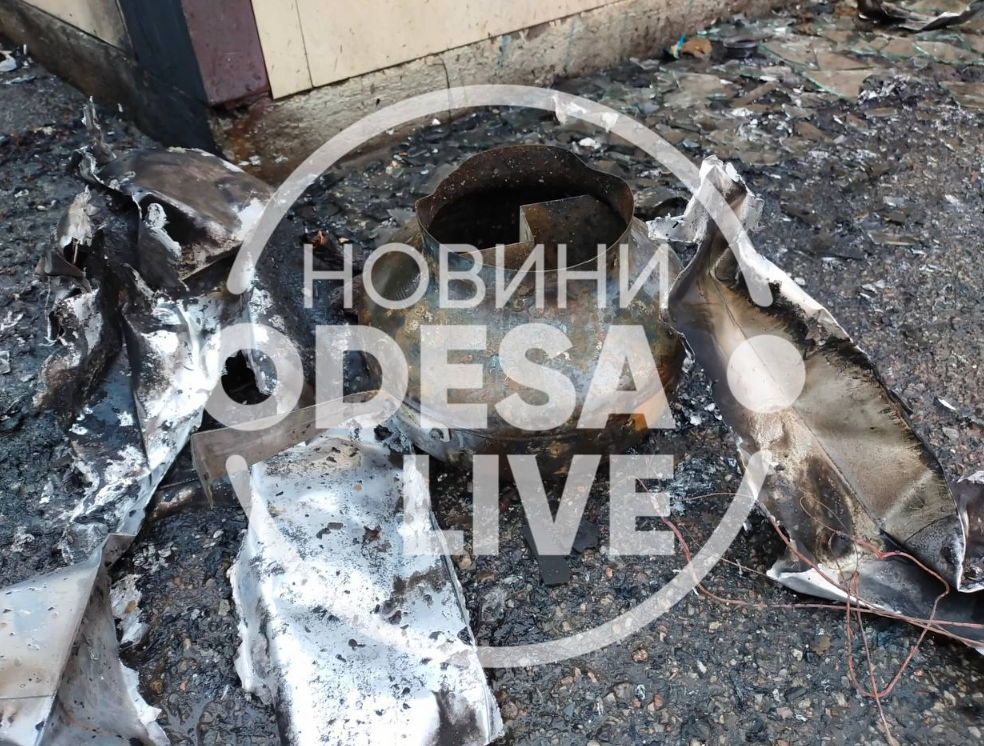 В Одесі поруч з Чумкою згорів МАФ - фото