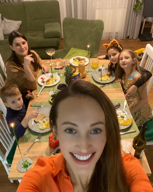 елена войченко показала их с остапчуком детей