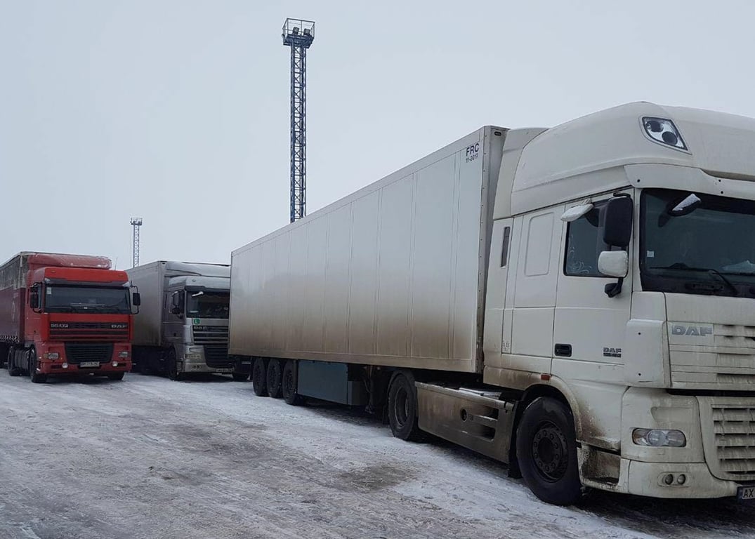 ДТП фура, ДТП в Одесі, ДТП в Україні, дальнобійники