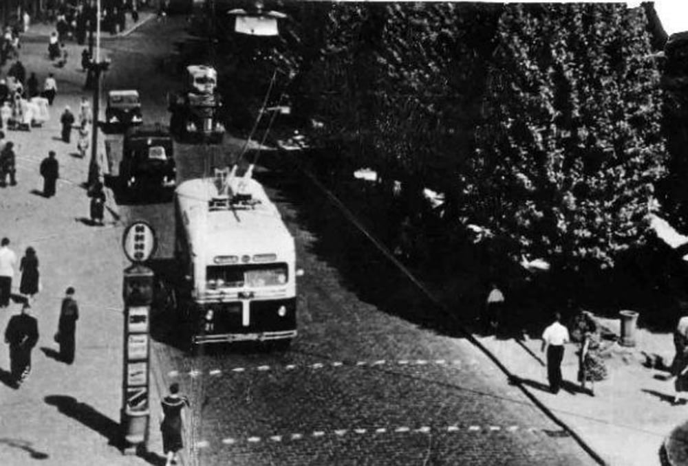 тролейбус, Львов, 1950
