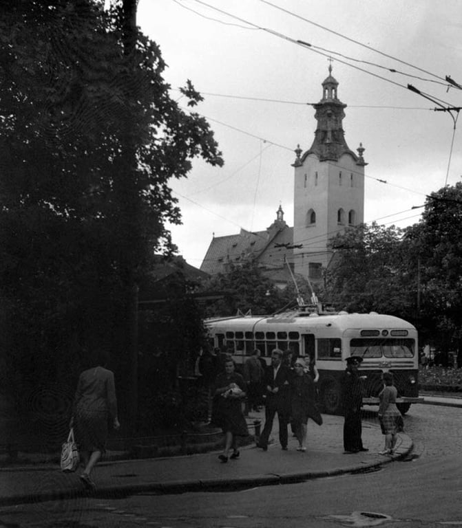 тролейбус, Львов, 1950